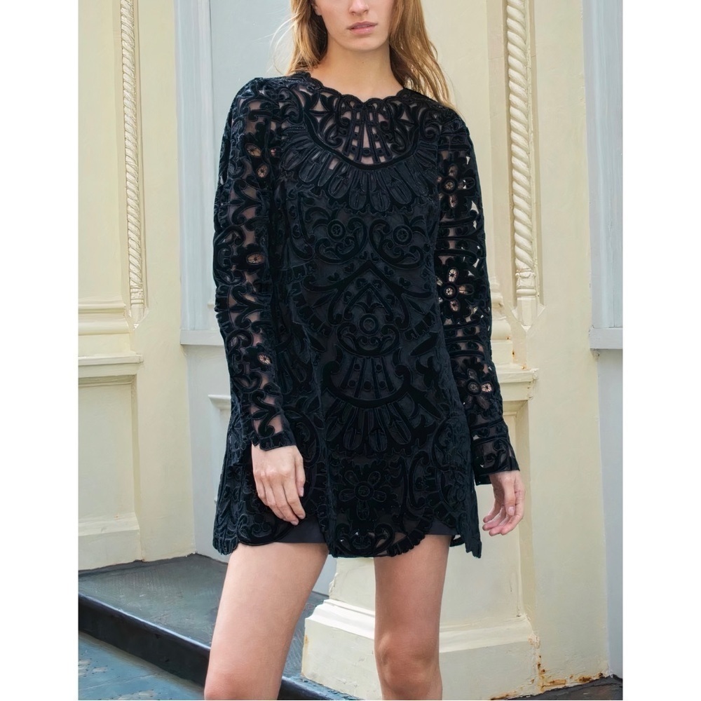 NWT SEA New York Mini Embroidered Long-Sleeve Dana Black Velvet Dress